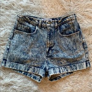 American Apparel - High Waist Shorts LIKE NEW